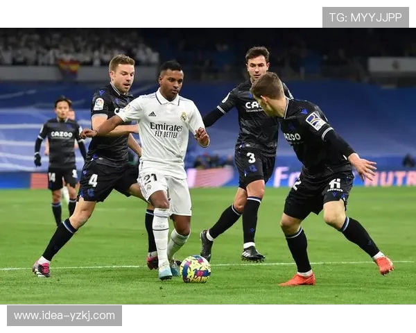 西甲国家德比迎赛季关键战 巴萨欲四杀皇马背水一战决胜争冠